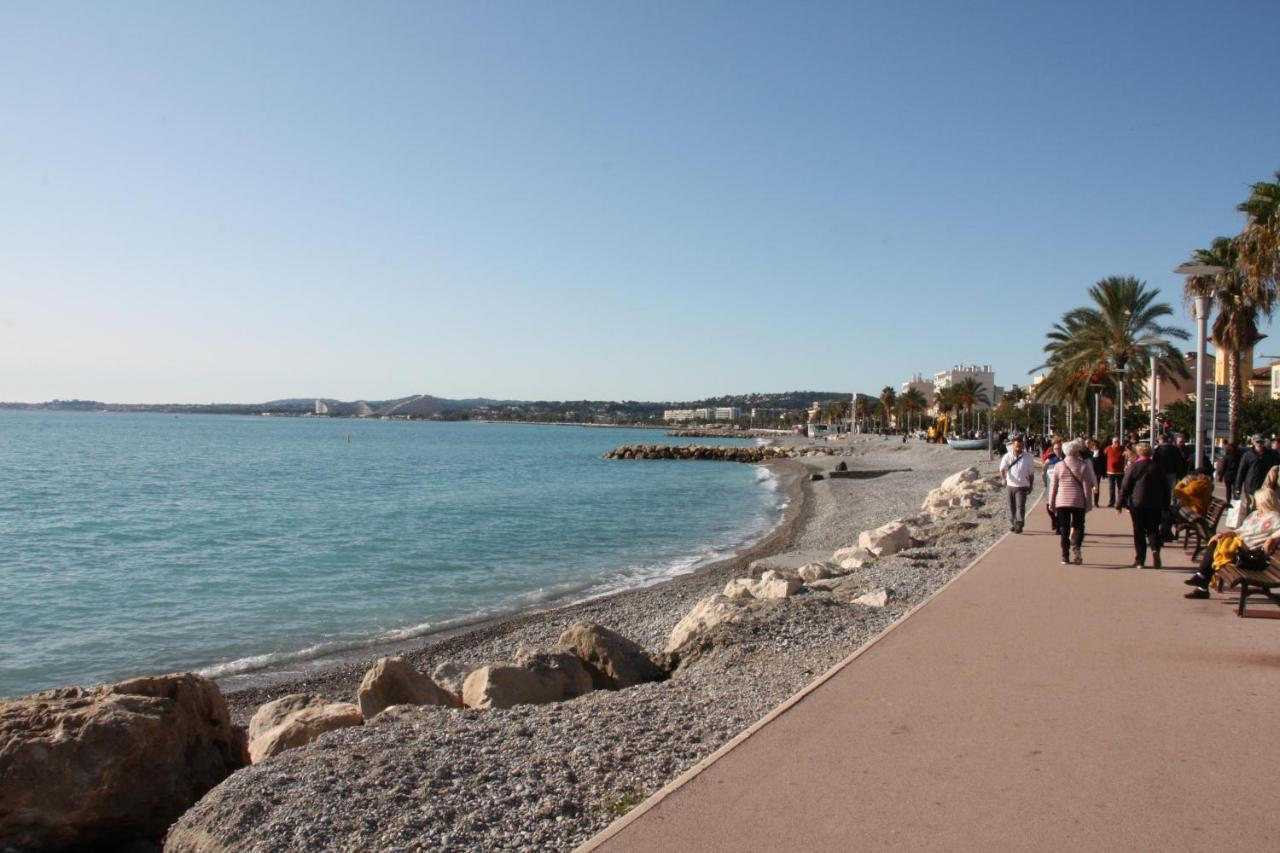 F1 Vue A 30m Des Plages Apartment